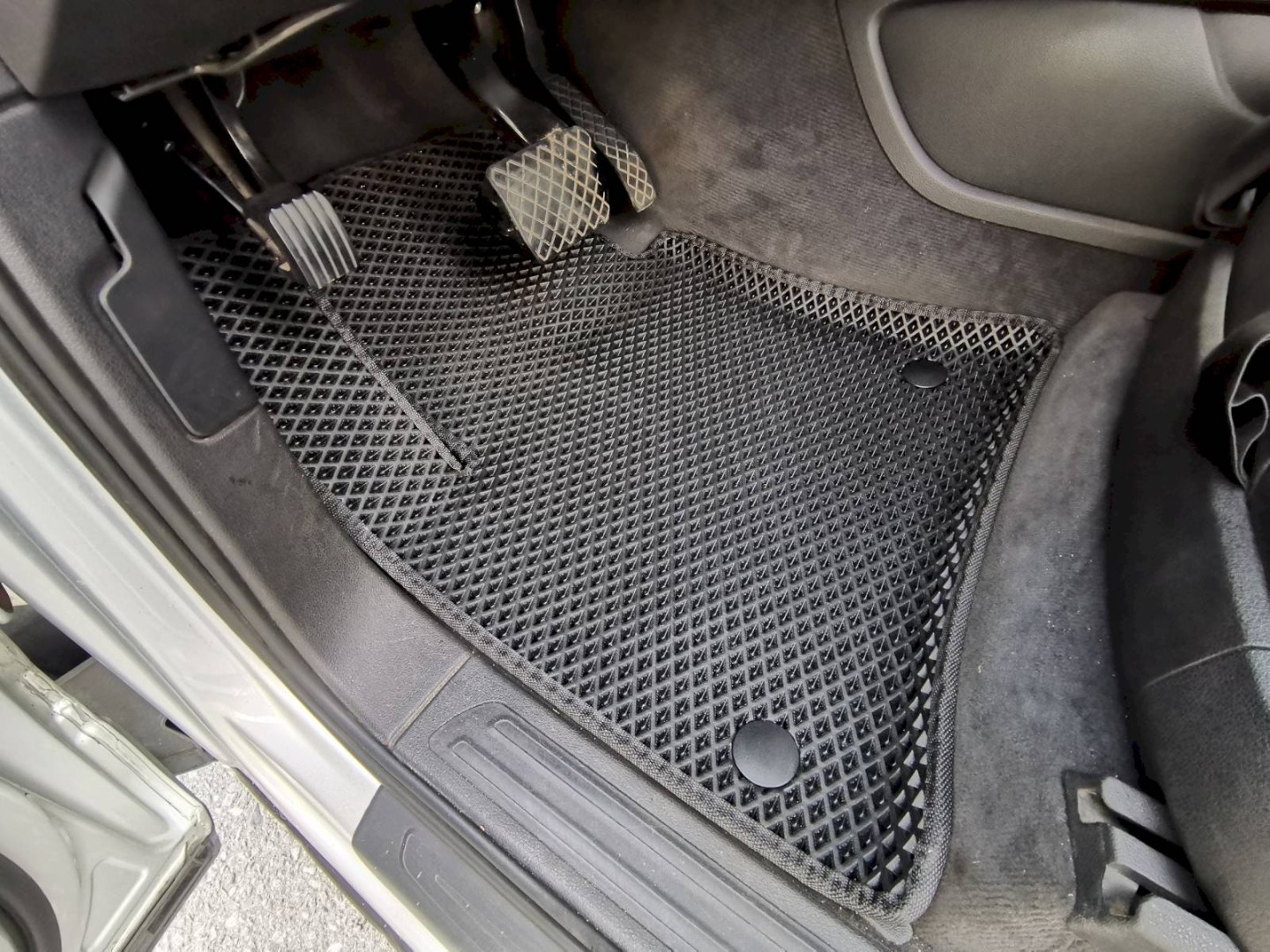 EVA автоковрики для Audi Q7 I 2006 - 2015 — c-Tv4EpFg88 resized